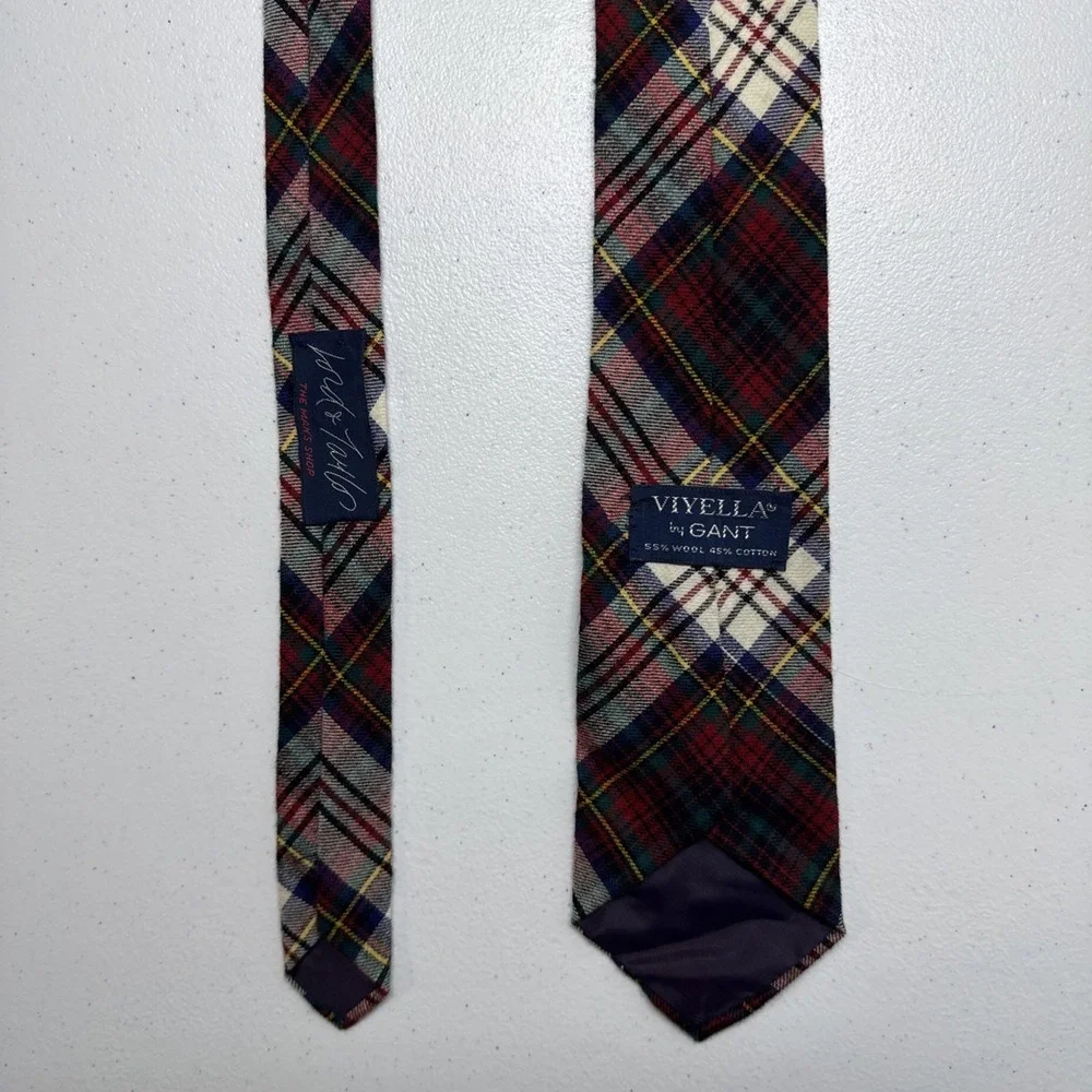 Vivella by Grant Mens Wool Cotton Blend Necktie Green Red Tartan Plaid